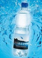 FOREVER Natürliches Mineralwasser